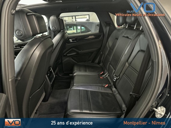 Aperçu de la photo 30 du véhicule PORSCHE CAYENNE