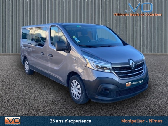 Aperçu de la photo 2 du véhicule RENAULT TRAFIC COMBI