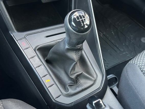 Aperçu de la photo 18 du véhicule VOLKSWAGEN POLO