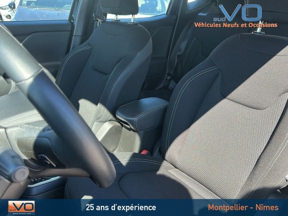 Aperçu de la photo 16 du véhicule JEEP RENEGADE