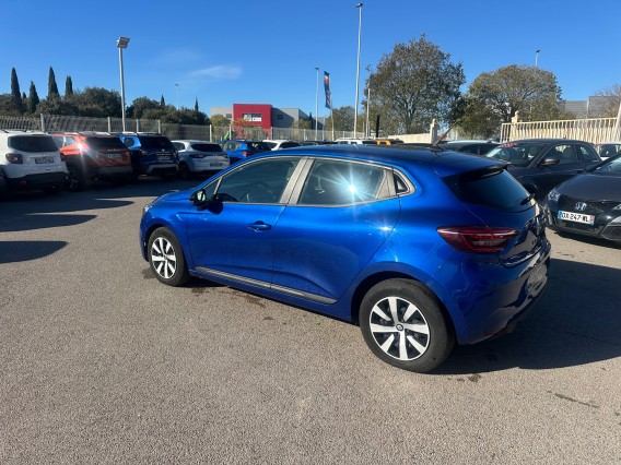 Aperçu de la photo 7 du véhicule RENAULT CLIO V