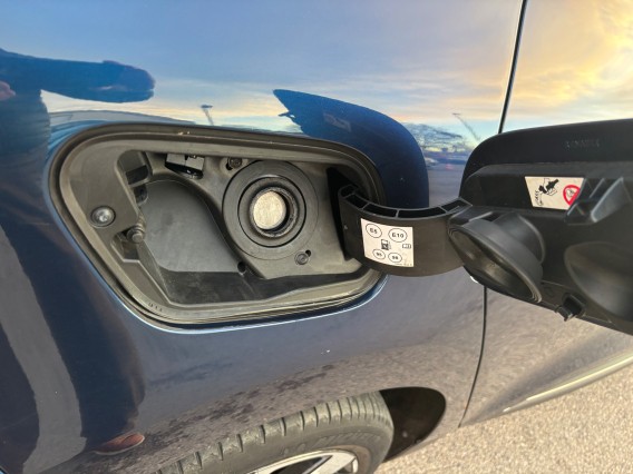 Aperçu de la photo 12 du véhicule RENAULT SCENIC IV