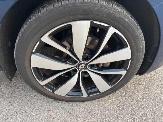 Aperçu de la photo 20 du véhicule RENAULT SCENIC IV