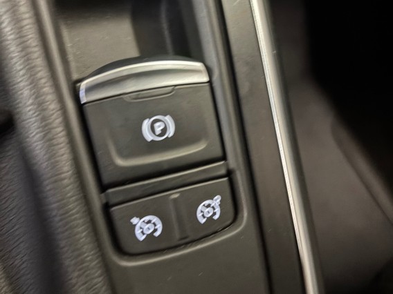 Aperçu de la photo 26 du véhicule RENAULT SCENIC IV