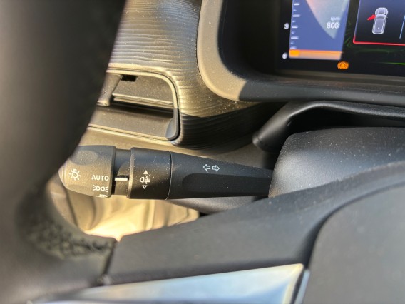 Aperçu de la photo 29 du véhicule RENAULT SCENIC IV