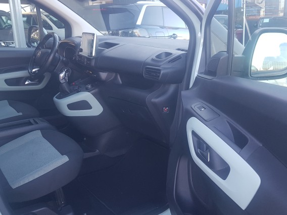 Aperçu de la photo 10 du véhicule CITROEN BERLINGO