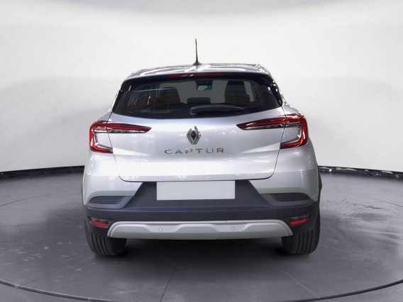 Aperçu de la photo 5 du véhicule RENAULT CAPTUR