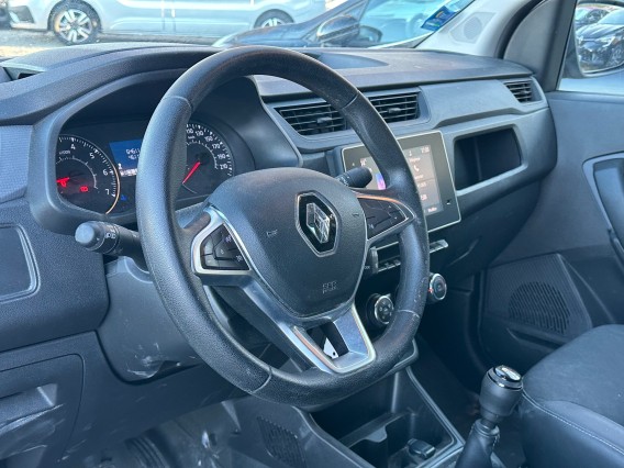 Aperçu de la photo 11 du véhicule RENAULT EXPRESS VAN