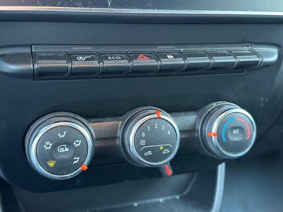 Aperçu de la photo 18 du véhicule RENAULT EXPRESS VAN