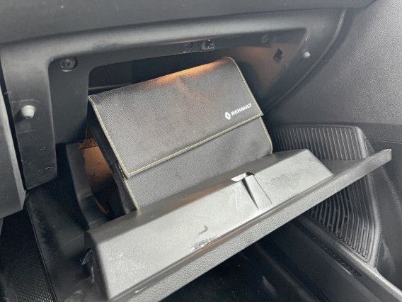 Aperçu de la photo 21 du véhicule RENAULT EXPRESS VAN