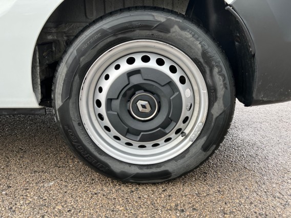 Aperçu de la photo 23 du véhicule RENAULT EXPRESS VAN