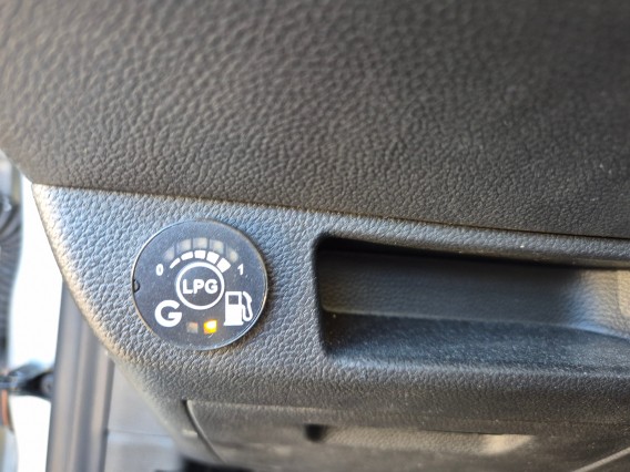 Aperçu de la photo 19 du véhicule RENAULT CLIO V