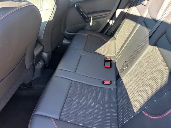 Aperçu de la photo 13 du véhicule PEUGEOT 2008