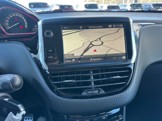 Aperçu de la photo 16 du véhicule PEUGEOT 2008