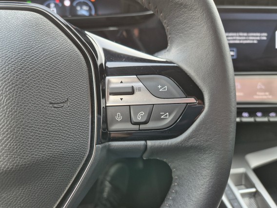 Aperçu de la photo 13 du véhicule PEUGEOT 308