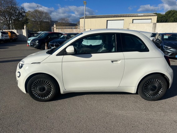 Aperçu de la photo 5 du véhicule FIAT 500e 3+1 MY22 SERIE 1 STEP 2