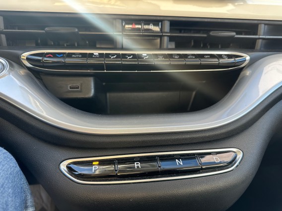 Aperçu de la photo 16 du véhicule FIAT 500e 3+1 MY22 SERIE 1 STEP 2