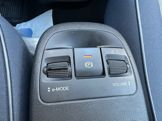 Aperçu de la photo 21 du véhicule FIAT 500e 3+1 MY22 SERIE 1 STEP 2