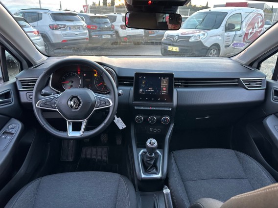 Aperçu de la photo 15 du véhicule RENAULT CLIO V