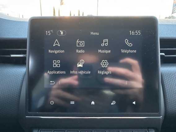 Aperçu de la photo 27 du véhicule RENAULT CLIO V