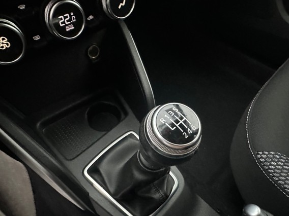 Aperçu de la photo 19 du véhicule DACIA DUSTER