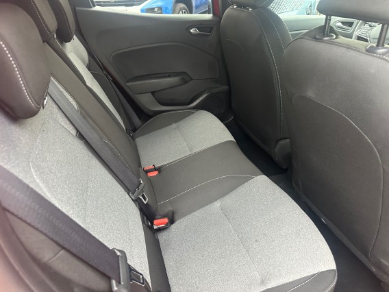 Aperçu de la photo 13 du véhicule RENAULT CLIO V