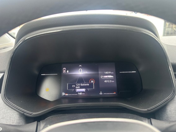 Aperçu de la photo 18 du véhicule RENAULT CLIO V