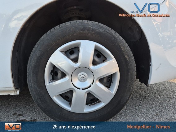 Aperçu de la photo 19 du véhicule RENAULT KANGOO