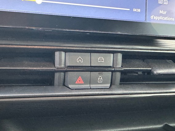 Aperçu de la photo 18 du véhicule JEEP AVENGER