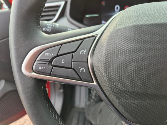 Aperçu de la photo 17 du véhicule RENAULT CLIO V