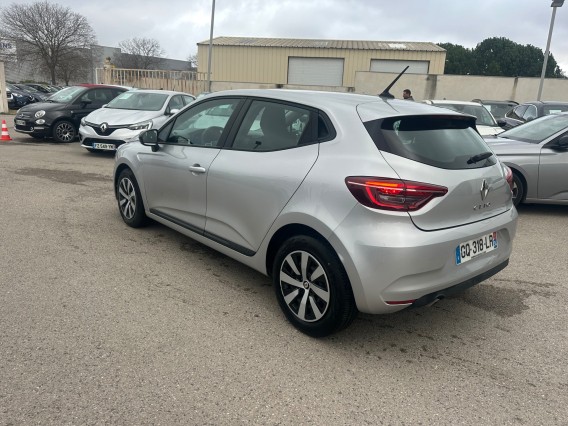 Aperçu de la photo 6 du véhicule RENAULT CLIO V