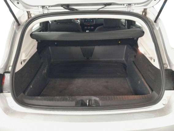 Aperçu de la photo 13 du véhicule RENAULT CLIO V