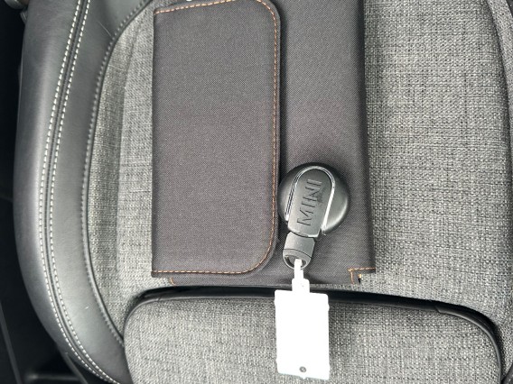 Aperçu de la photo 36 du véhicule MINI COUNTRYMAN F60