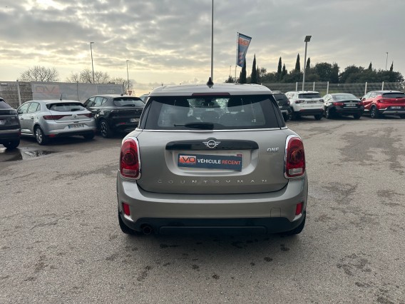 Aperçu de la photo 40 du véhicule MINI COUNTRYMAN F60