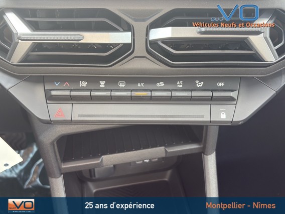 Aperçu de la photo 32 du véhicule DACIA DUSTER