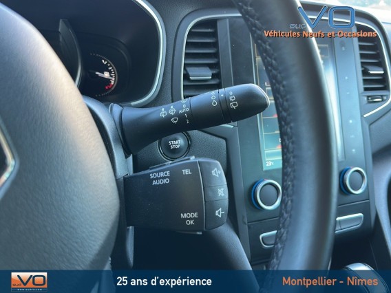 Aperçu de la photo 30 du véhicule RENAULT MEGANE IV BERLINE