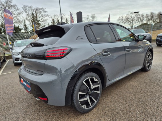 Aperçu de la photo 8 du véhicule PEUGEOT 208