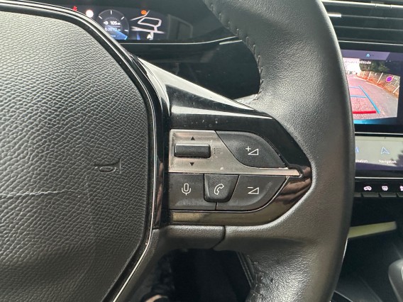 Aperçu de la photo 17 du véhicule PEUGEOT 308 SW