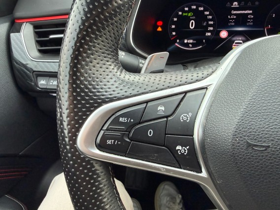 Aperçu de la photo 17 du véhicule RENAULT ARKANA