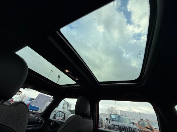 Aperçu de la photo 22 du véhicule MINI CLUBMAN F54