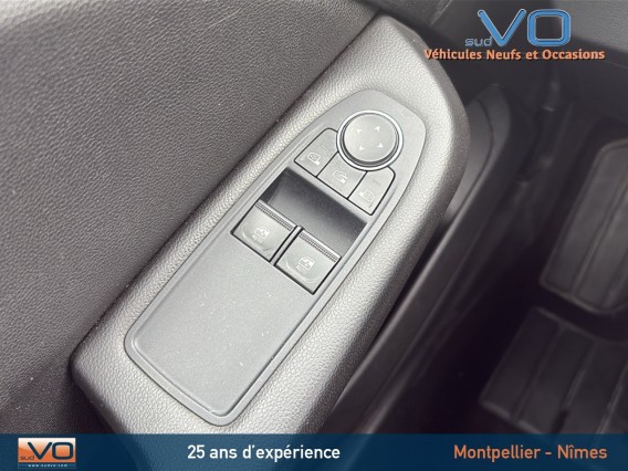 Aperçu de la photo 19 du véhicule RENAULT CLIO V