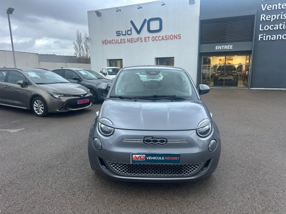 Aperçu de la photo 3 du véhicule FIAT 500e BERLINE MY22 SERIE 1 STEP 2