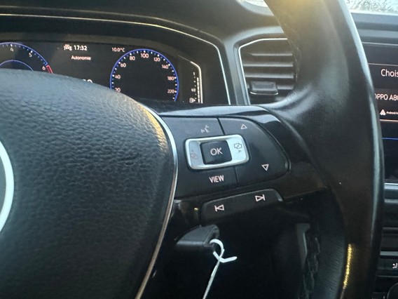 Aperçu de la photo 15 du véhicule VOLKSWAGEN T-ROC CABRIOLET