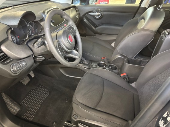 Aperçu de la photo 35 du véhicule FIAT 500X MY23