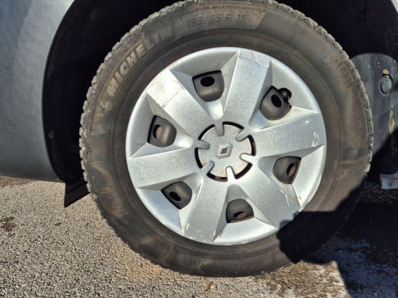 Aperçu de la photo 16 du véhicule RENAULT KANGOO EXPRESS