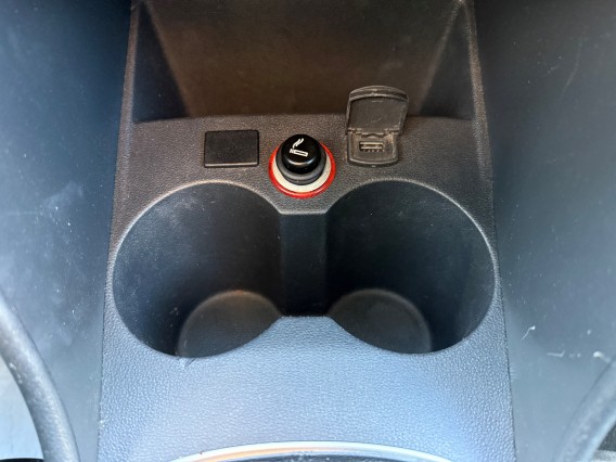 Aperçu de la photo 16 du véhicule VOLKSWAGEN POLO