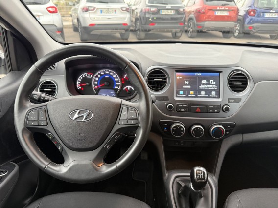 Aperçu de la photo 10 du véhicule HYUNDAI i10