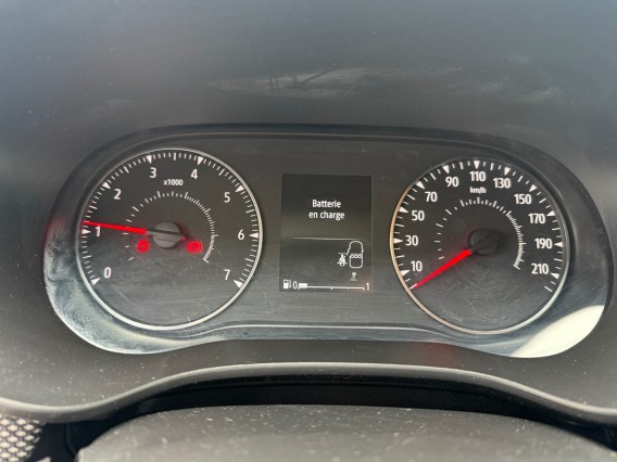 Aperçu de la photo 19 du véhicule DACIA SANDERO