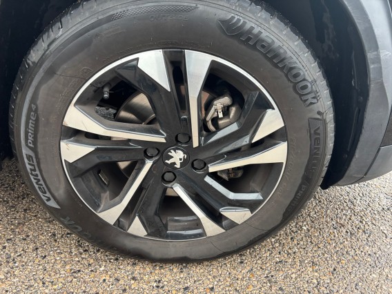 Aperçu de la photo 29 du véhicule PEUGEOT 2008