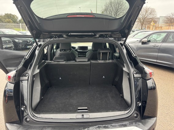 Aperçu de la photo 40 du véhicule PEUGEOT 2008